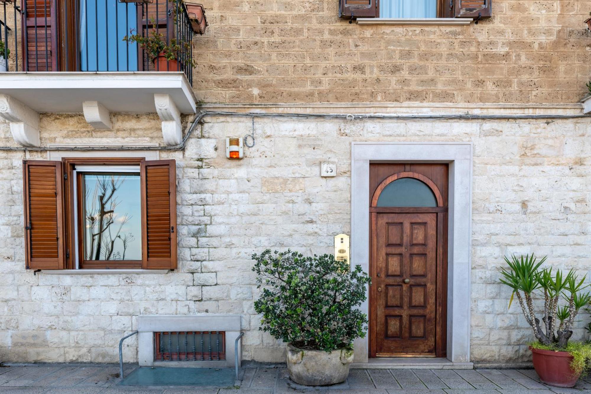 Apartment Seaside Near St Nicholas Basilica *